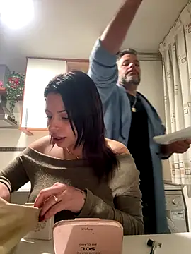 Snapshot of NoeliaGarcia17 chatting on December 16, 2025, 10:47 pm NoeliaGarcia17 online show from December 16, 2025, 10:47 pm