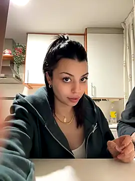 Snapshot of NoeliaGarcia17 chatting on December 2, 2025, 10:55 pm NoeliaGarcia17 online show from December 2, 2025, 10:55 pm