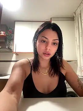 Snapshot of NoeliaGarcia17 chatting on December 14, 2025, 11:32 pm NoeliaGarcia17 online show from December 14, 2025, 11:32 pm