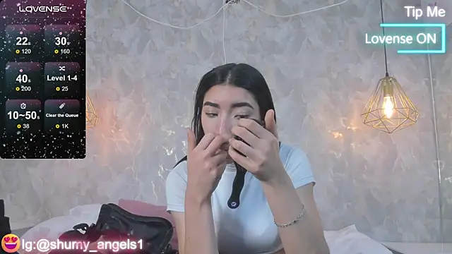 Snapshot of shumy_angels chatting on December 5, 2025, 5:06 am shumy angels online show from December 5, 2025, 5:06 am