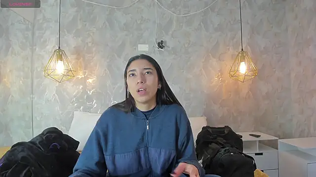 Snapshot of shumy_angels chatting on November 10, 2025, 4:39 am shumy angels online show from November 10, 2025, 4:39 am