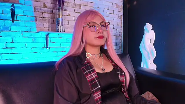 Snapshot of kitty_malach chatting on February 15, 2026, 8:02 am kitty malach online show from February 15, 2026, 8:02 am