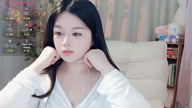 SweetTease2025 online show from November 3, 2025, 3:48 pm