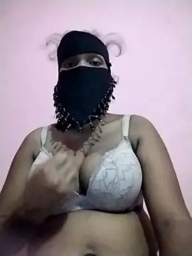 Snapshot of khhlmn chatting on September 24, 2025, 3:40 pm khhlmn online show from September 24, 2025, 3:40 pm