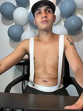 Angel latinboy online show from March 6, 2026, 8:48 pm