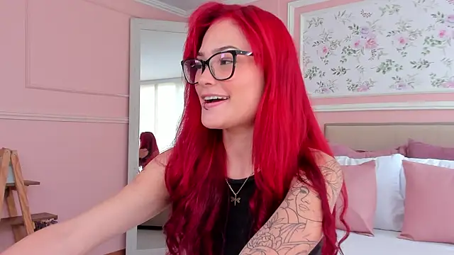 Snapshot of mae_lyra chatting on April 20, 2026, 5:36 pm mae lyra online show from April 20, 2026, 5:36 pm