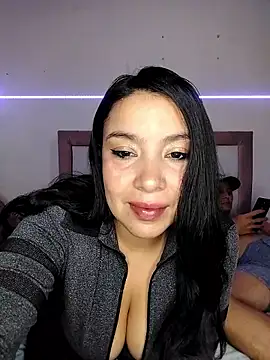 Snapshot of Anahibella chatting on November 7, 2025, 7:02 am Anahibella online show from November 7, 2025, 7:02 am