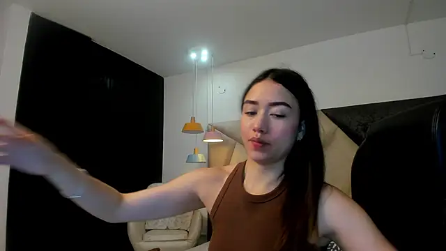 Snapshot of SaraWagner_ chatting on October 27, 2025, 12:11 am SaraWagner online show from October 27, 2025, 12:11 am