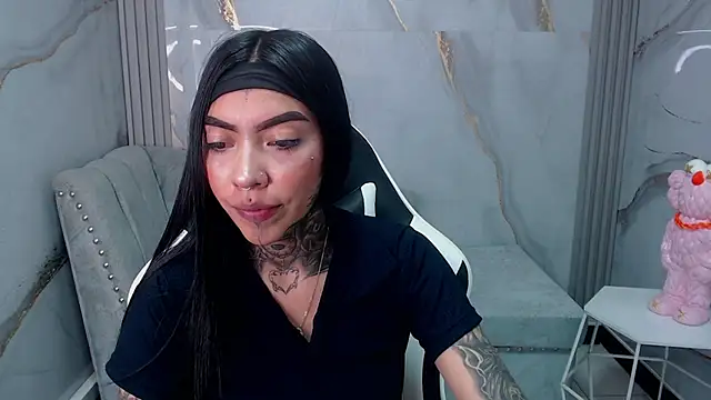 Snapshot of Ashley_Blum_v chatting on September 19, 2025, 7:40 pm Ashley Blum v online show from September 19, 2025, 7:40 pm