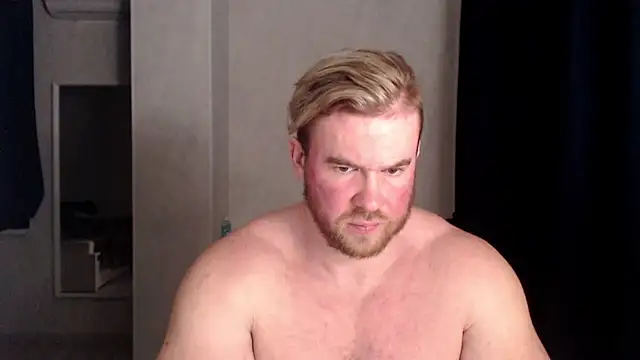 Snapshot of ThorHemsworthRU chatting on March 9, 2025, 7:59 pm ThorHemsworthRU online show from March 9, 2025, 7:59 pm
