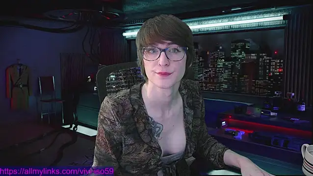 Snapshot of vivi-iso59 chatting on February 12, 2026, 12:21 am vivi-iso59 online show from February 12, 2026, 12:21 am