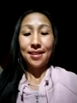 Snapshot of cute_love00 chatting on December 4, 2025, 11:20 am cute love00 online show from December 4, 2025, 11:20 am