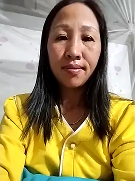 Snapshot of cute_love00 chatting on November 26, 2025, 10:54 pm cute love00 online show from November 26, 2025, 10:54 pm