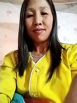 cute love00 online show from January 13, 2026, 12:31 pm