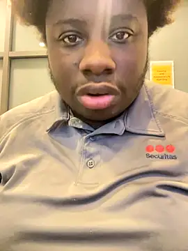 Snapshot of Breezylws chatting on November 17, 2025, 8:40 am Breezylws online show from November 17, 2025, 8:40 am