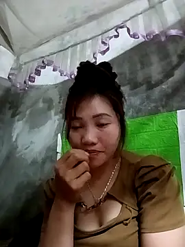 Snapshot of adbosa_00 chatting on November 21, 2025, 1:10 pm adbosa 00 online show from November 21, 2025, 1:10 pm