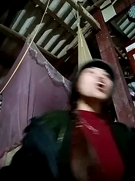 Snapshot of adbosa_00 chatting on November 29, 2025, 12:05 pm adbosa 00 online show from November 29, 2025, 12:05 pm