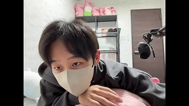 Snapshot of akkan_6868 chatting on December 4, 2025, 12:04 pm akkan 6868 online show from December 4, 2025, 12:04 pm