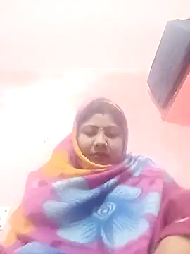 Snapshot of Apkisona8 chatting on December 14, 2025, 8:42 am Apkisona8 online show from December 14, 2025, 8:42 am