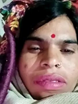 Snapshot of Soniya_pandit chatting on December 15, 2025, 6:58 pm Soniya pandit online show from December 15, 2025, 6:58 pm