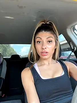 Snapshot of bbgurlnickii chatting on September 18, 2025, 8:12 pm bbgurlnickii online show from September 18, 2025, 8:12 pm