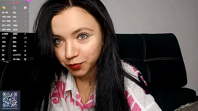 Snapshot of MelodeeCazel chatting on September 30, 2025, 10:10 am MelodeeCazel online show from September 30, 2025, 10:10 am