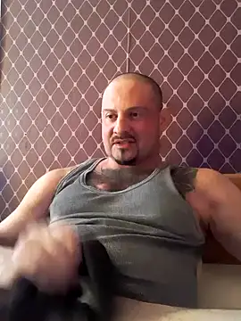 Snapshot of _NEREZA_ chatting on September 24, 2025, 2:23 pm NEREZA online show from September 24, 2025, 2:23 pm