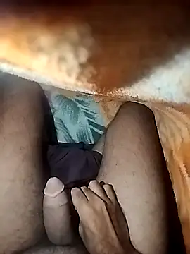 Snapshot of Raja_studio chatting on November 3, 2025, 3:48 pm Raja studio online show from November 3, 2025, 3:48 pm