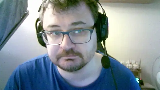 Snapshot of SirAbuser chatting on November 1, 2025, 5:57 am SirAbuser online show from November 1, 2025, 5:57 am