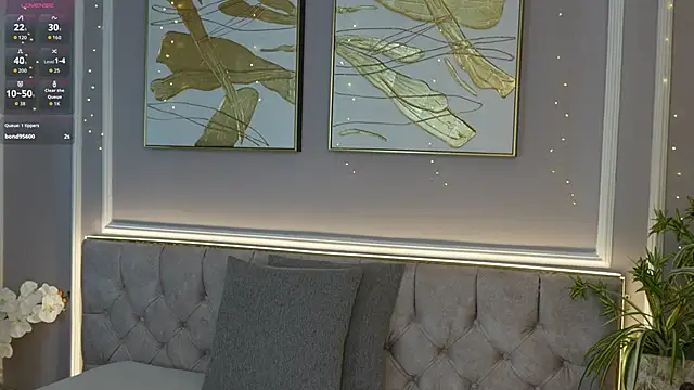 ellette   online show from February 7, 2026, 7:33 pm