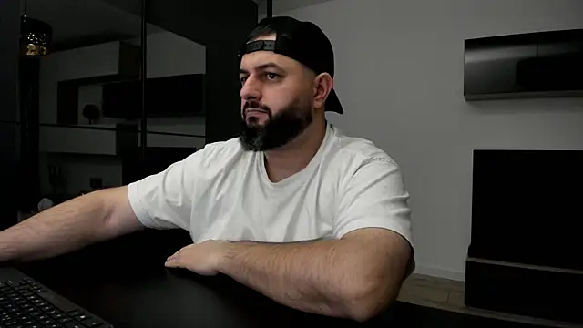 DravenPeak online show from March 3, 2026, 11:01 pm