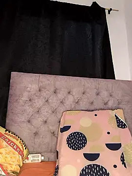 Snapshot of butterfly777_ chatting on February 25, 2026, 7:36 pm butterfly777 online show from February 25, 2026, 7:36 pm