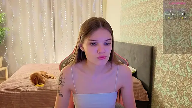 Snapshot of magic_shy_ chatting on February 6, 2026, 1:23 am magic shy online show from February 6, 2026, 1:23 am