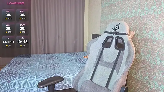 Snapshot of magic_shy_ chatting on November 9, 2025, 12:58 am magic shy online show from November 9, 2025, 12:58 am