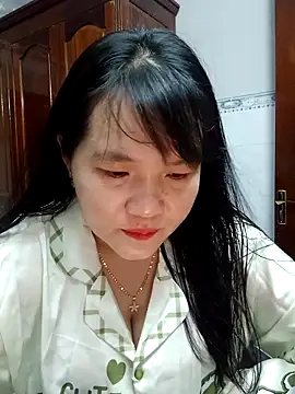 Snapshot of _Babyrose_ chatting on October 14, 2025, 4:18 pm Babyrose online show from October 14, 2025, 4:18 pm