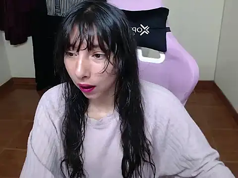 Snapshot of ScarlettShirahoshi chatting on November 16, 2025, 8:35 pm ScarlettShirahoshi online show from November 16, 2025, 8:35 pm