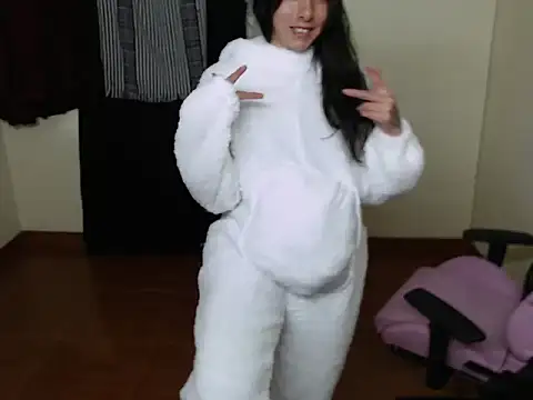 Snapshot of ScarlettShirahoshi chatting on November 12, 2025, 7:29 pm ScarlettShirahoshi online show from November 12, 2025, 7:29 pm