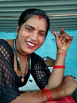 Mohini-xx online show from October 22, 2025, 9:09 am