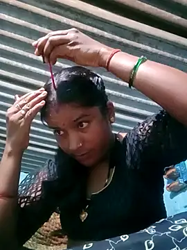 Mohini-xx online show from November 5, 2025, 12:47 am