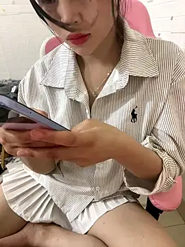 Snapshot of Lissa_xinh09 chatting on October 12, 2025, 2:51 pm Lissa xinh09 online show from October 12, 2025, 2:51 pm