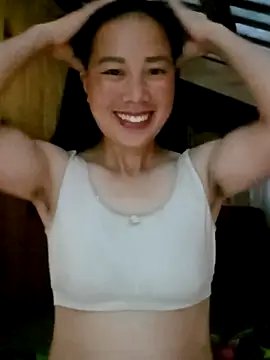 Snapshot of LyyChac chatting on September 16, 2025, 9:49 pm LyyChac online show from September 16, 2025, 9:49 pm