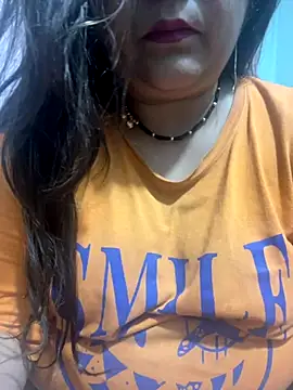 Snapshot of indian-hotmilfs chatting on October 7, 2025, 2:07 pm indian-hotmilfs online show from October 7, 2025, 2:07 pm