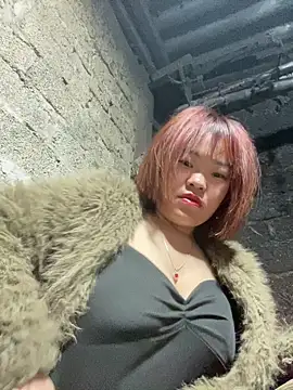 Snapshot of sukabae00 chatting on January 11, 2026, 12:17 am sukabae00 online show from January 11, 2026, 12:17 am