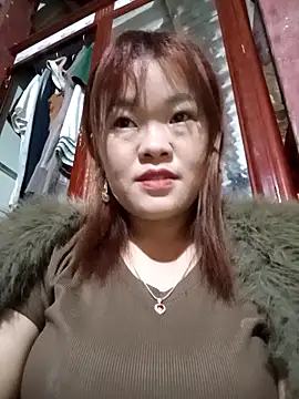 Snapshot of sukabae00 chatting on November 5, 2025, 1:25 pm sukabae00 online show from November 5, 2025, 1:25 pm