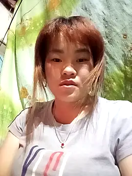 Snapshot of sukabae00 chatting on December 17, 2025, 7:52 pm sukabae00 online show from December 17, 2025, 7:52 pm