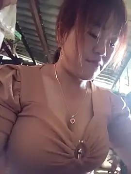 Snapshot of sukabae00 chatting on October 11, 2025, 1:28 am sukabae00 online show from October 11, 2025, 1:28 am