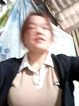 Snapshot of sukabae00 chatting on November 9, 2025, 9:35 am sukabae00 online show from November 9, 2025, 9:35 am