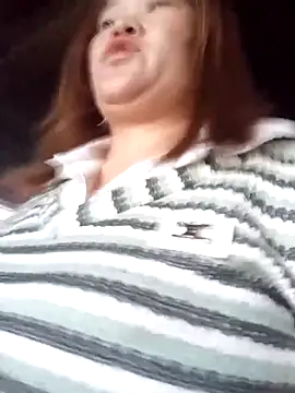 Snapshot of sukabae00 chatting on November 10, 2025, 9:47 am sukabae00 online show from November 10, 2025, 9:47 am