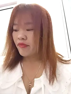 Snapshot of sukabae00 chatting on November 15, 2025, 2:10 pm sukabae00 online show from November 15, 2025, 2:10 pm