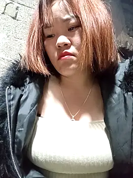 Snapshot of sukabae00 chatting on February 17, 2026, 12:57 pm sukabae00 online show from February 17, 2026, 12:57 pm